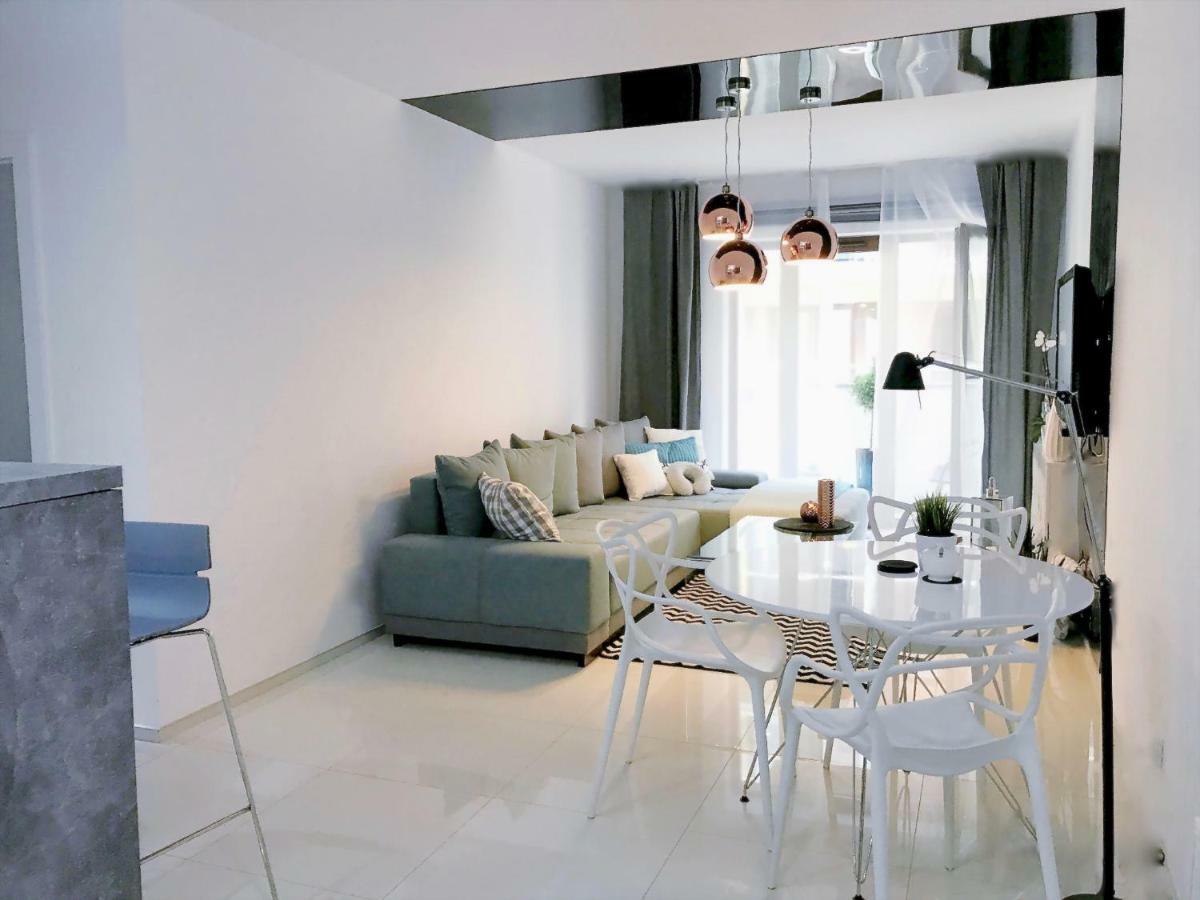 Icon Apartments Centrum 68 فروتسواف المظهر الخارجي الصورة